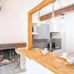 Authentique Au Coeur Du Village Provencal *
