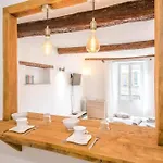Authentique Au Coeur Du Village Provencal アパート ヴィルヌーヴ・ルベ